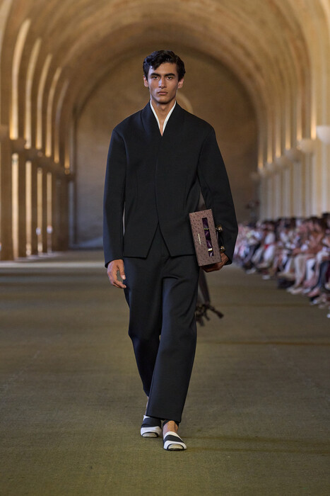 Jacquemus коллекция осень 2025 / Jacquemus Fall 2025
