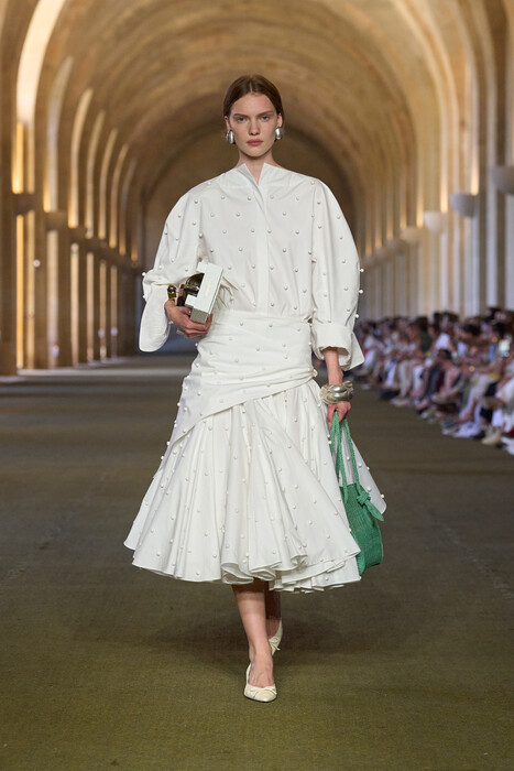 Jacquemus коллекция осень 2025 / Jacquemus Fall 2025