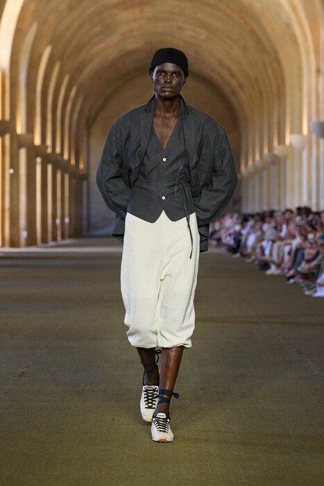 Jacquemus коллекция осень 2025 / Jacquemus Fall 2025
