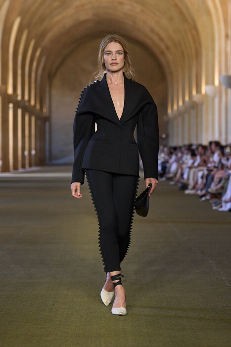 Jacquemus коллекция осень 2025 / Jacquemus Fall 2025