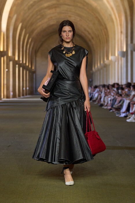 Jacquemus коллекция осень 2025 / Jacquemus Fall 2025