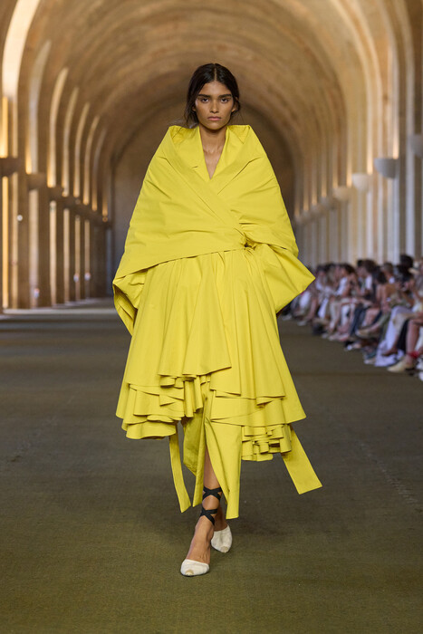 Jacquemus коллекция осень 2025 / Jacquemus Fall 2025