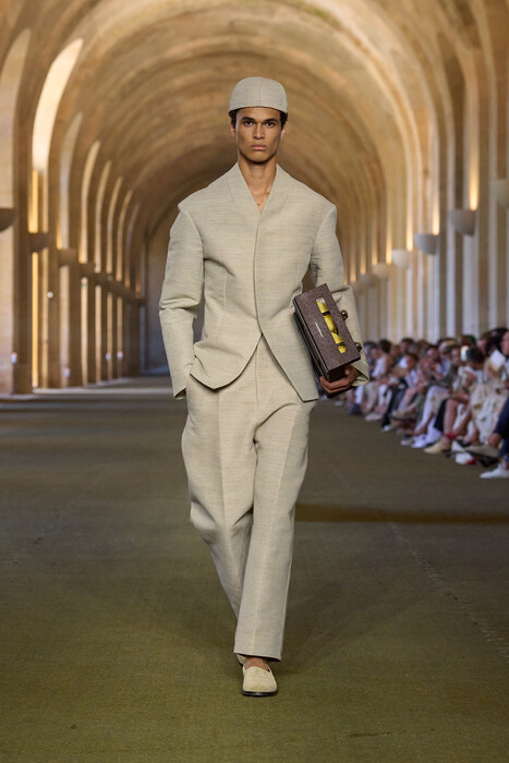 Jacquemus коллекция осень 2025 / Jacquemus Fall 2025