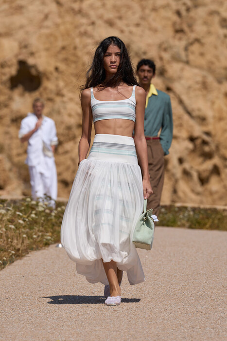 Коллекция Jacquemus весна-лето 2027 / Jacquemus Spring 2027