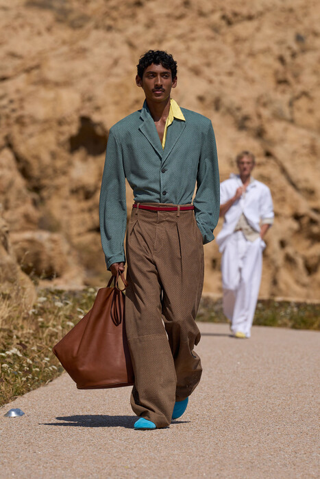Коллекция Jacquemus весна-лето 2027 / Jacquemus Spring 2027