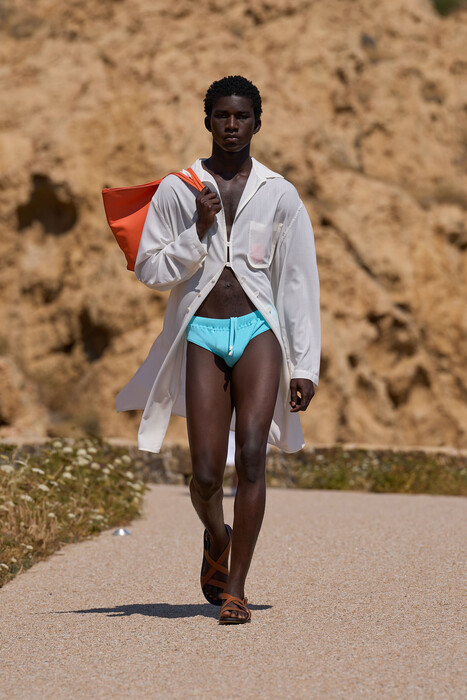 Коллекция Jacquemus весна-лето 2027 / Jacquemus Spring 2027