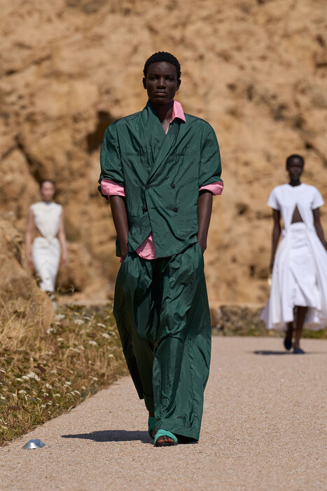 Коллекция Jacquemus весна-лето 2027 / Jacquemus Spring 2027