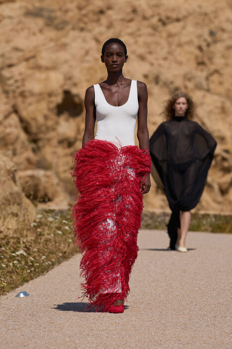 Коллекция Jacquemus весна-лето 2027 / Jacquemus Spring 2027