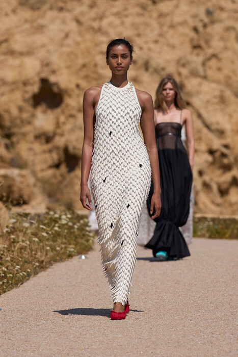 Коллекция Jacquemus весна-лето 2027 / Jacquemus Spring 2027