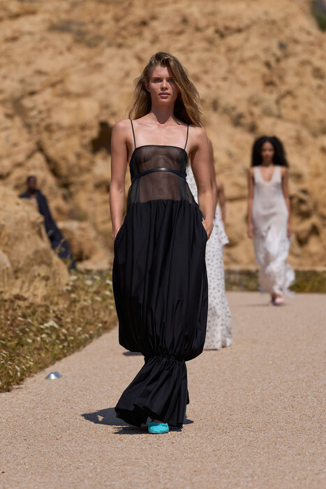 Коллекция Jacquemus весна-лето 2027 / Jacquemus Spring 2027