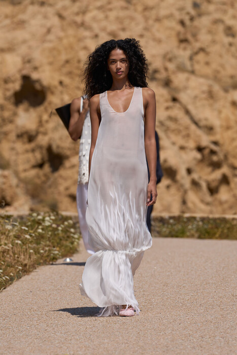 Коллекция Jacquemus весна-лето 2027 / Jacquemus Spring 2027