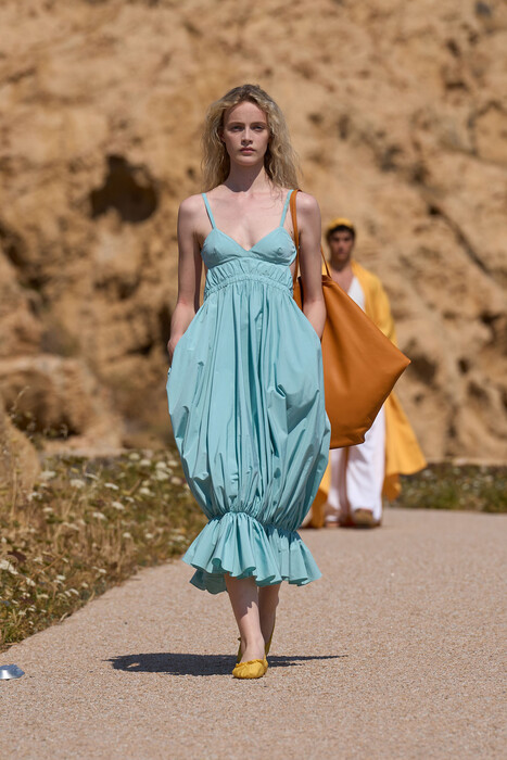 Коллекция Jacquemus весна-лето 2027 / Jacquemus Spring 2027