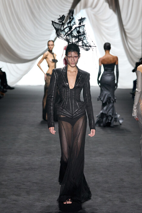 Jean Paul Gaultier Couture Spring 2025 / Jean Paul Gaultier Couture весна-лето 2025