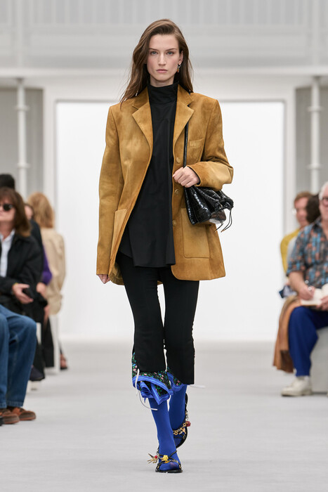 Loewe коллекция весна-лето 2027 / Loewe Spring 2027