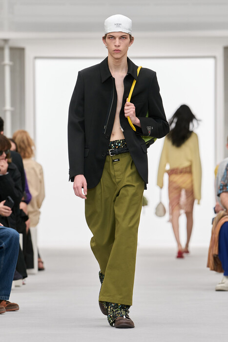 Loewe коллекция весна-лето 2027 / Loewe Spring 2027