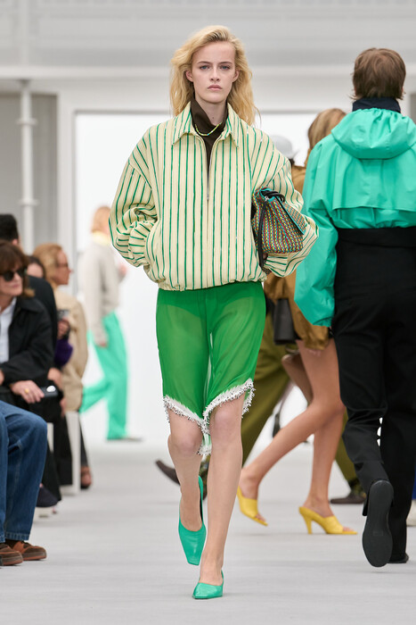 Loewe коллекция весна-лето 2027 / Loewe Spring 2027