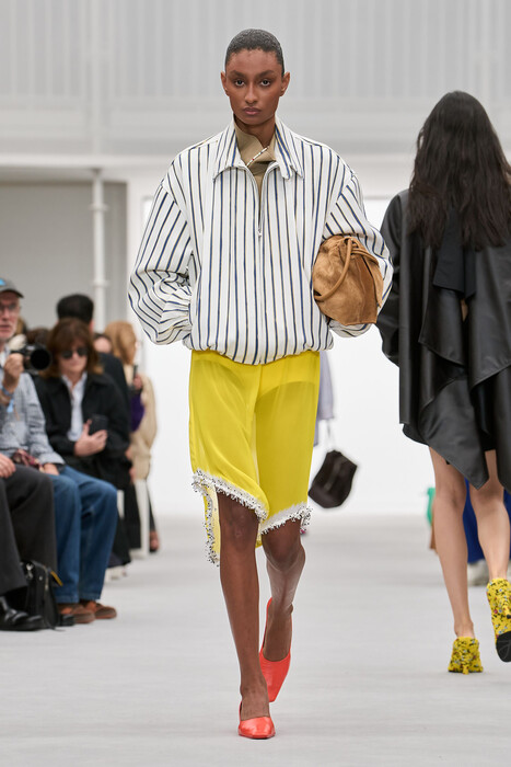 Loewe коллекция весна-лето 2027 / Loewe Spring 2027