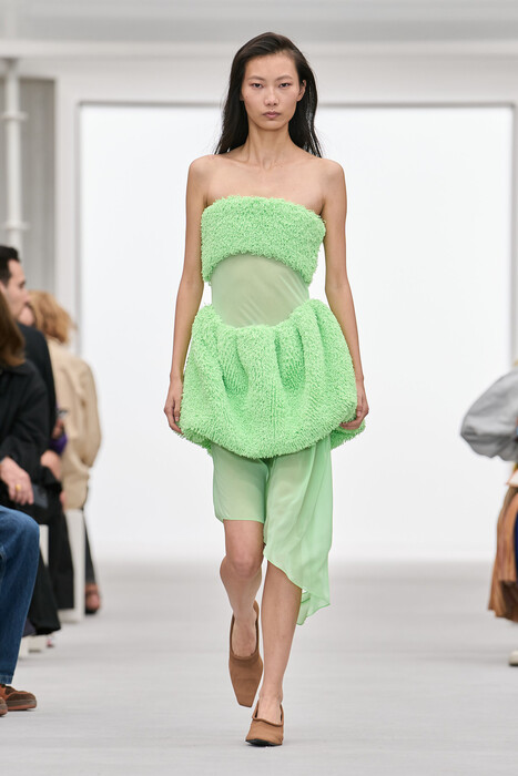 Loewe коллекция весна-лето 2027 / Loewe Spring 2027