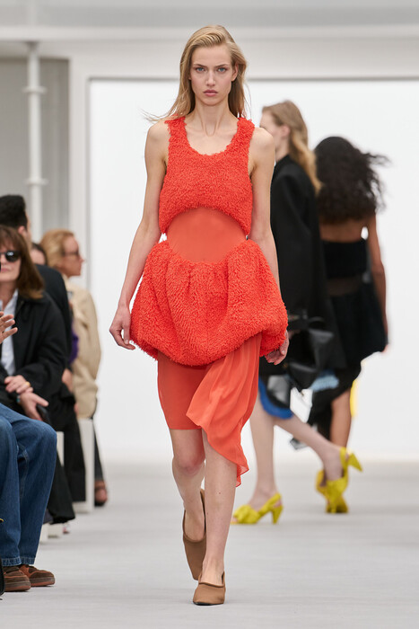 Loewe коллекция весна-лето 2027 / Loewe Spring 2027