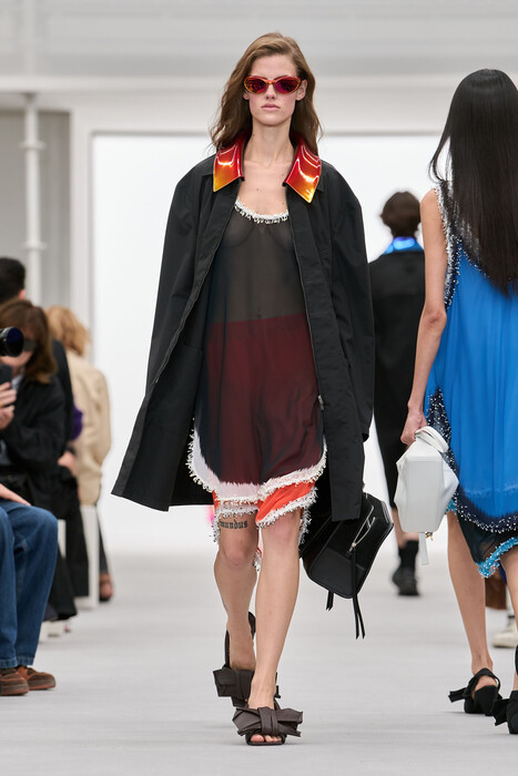 Loewe коллекция весна-лето 2027 / Loewe Spring 2027