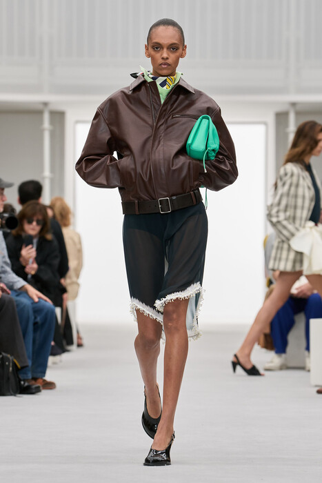 Loewe коллекция весна-лето 2027 / Loewe Spring 2027