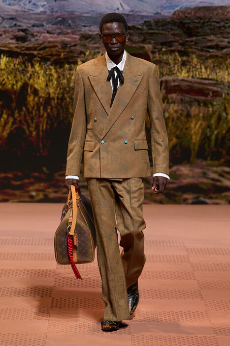 Мужская коллекция Louis Vuitton осень-зима 2024/24 Louis Vuitton menswear Fall 2024