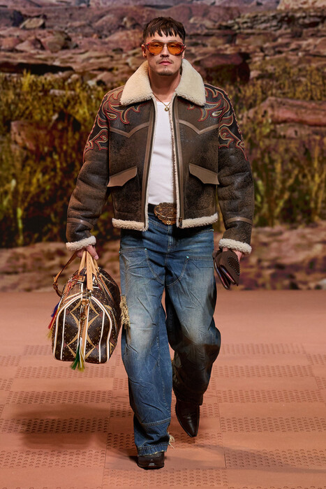 Мужская коллекция Louis Vuitton осень-зима 2024/24 Louis Vuitton menswear Fall 2024