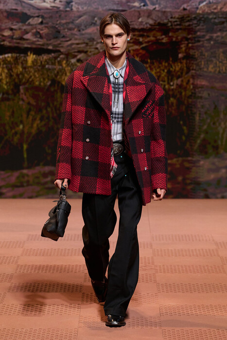 Мужская коллекция Louis Vuitton осень-зима 2024/24 Louis Vuitton menswear Fall 2024