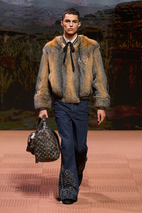 Мужская коллекция Louis Vuitton осень-зима 2024/24 Louis Vuitton menswear Fall 2024