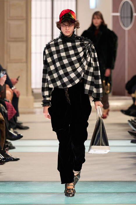 Louis Vuitton осень-зима 2025 / Louis Vuitton Fall 2025