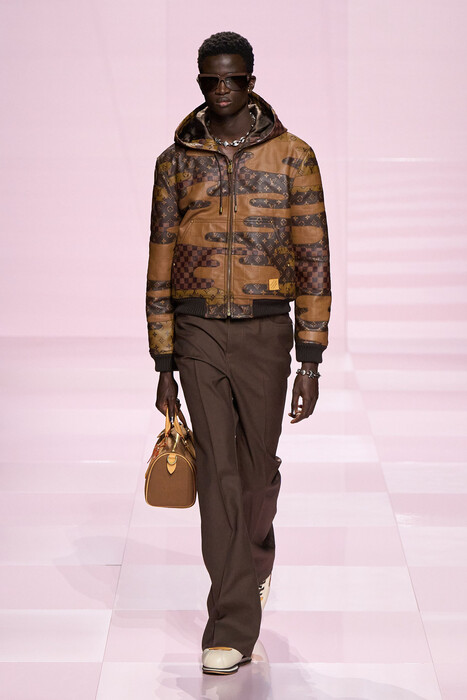 Louis Vuitton fall 2025 menswear / Louis Vuitton осень-зима 2025/26