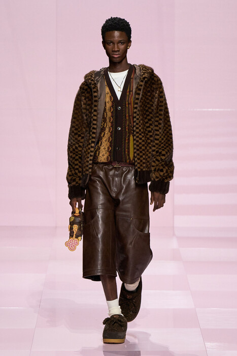 Louis Vuitton fall 2025 menswear / Louis Vuitton осень-зима 2025/26