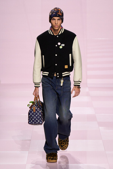 Louis Vuitton fall 2025 menswear / Louis Vuitton осень-зима 2025/26