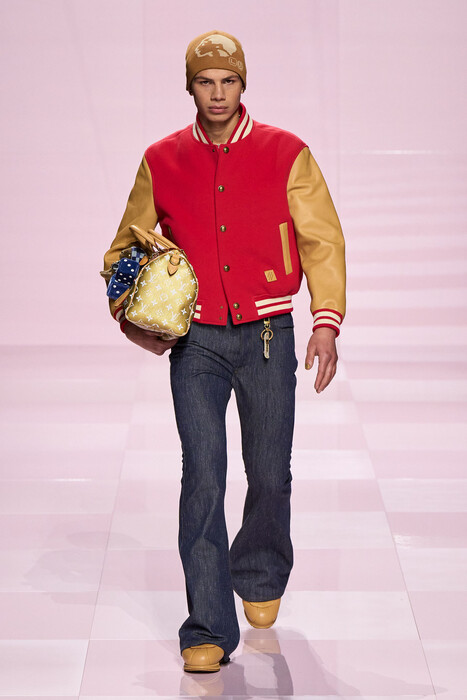 Louis Vuitton fall 2025 menswear / Louis Vuitton осень-зима 2025/26