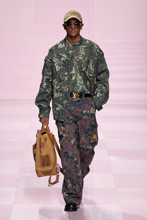 Louis Vuitton fall 2025 menswear / Louis Vuitton осень-зима 2025/26