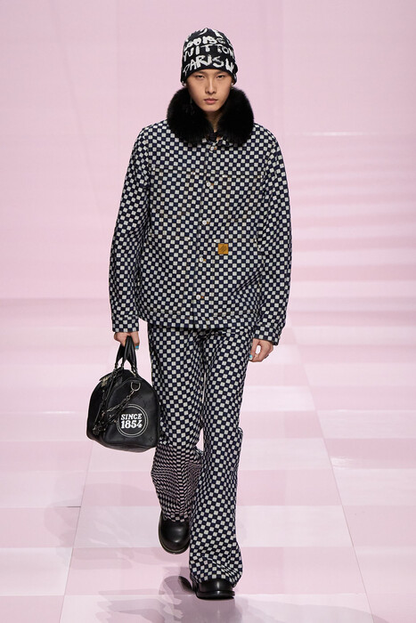 Louis Vuitton fall 2025 menswear / Louis Vuitton осень-зима 2025/26