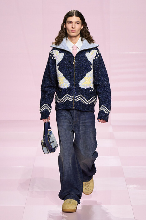 Louis Vuitton fall 2025 menswear / Louis Vuitton осень-зима 2025/26