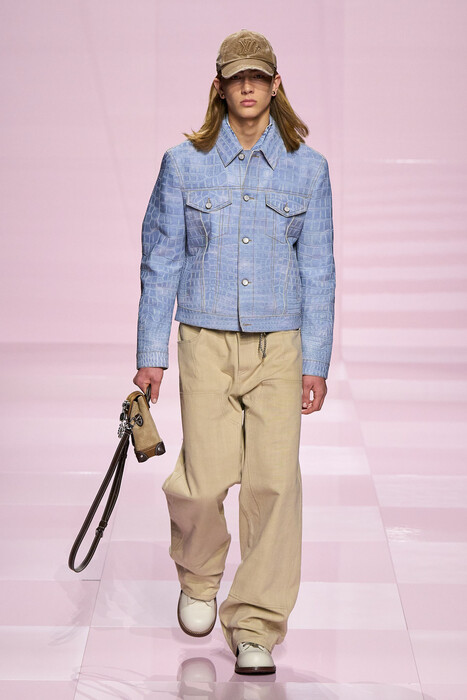 Louis Vuitton fall 2025 menswear / Louis Vuitton осень-зима 2025/26