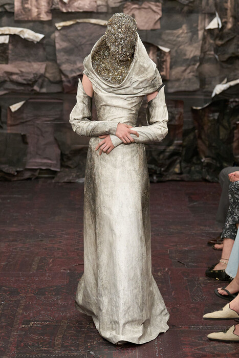 Maison Margiela Couture Fall 2025 / Maison Margiela Couture коллекция осень 2025