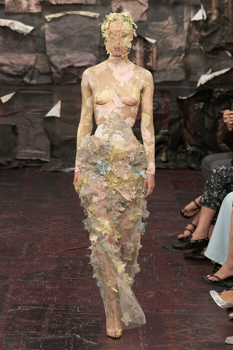 Maison Margiela Couture Fall 2025 / Maison Margiela Couture коллекция осень 2025