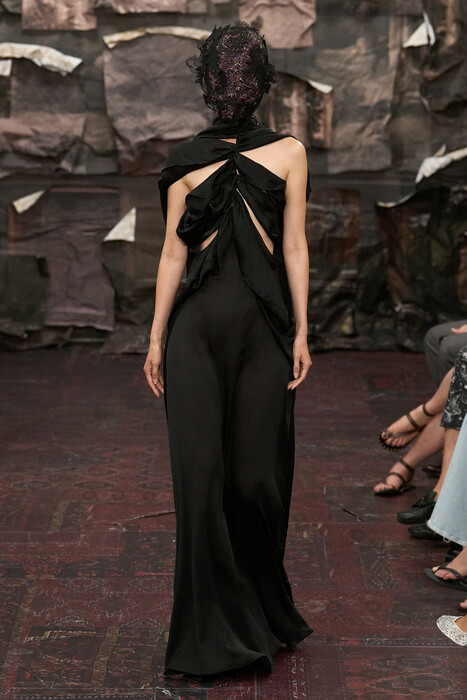 Maison Margiela Couture Fall 2025 / Maison Margiela Couture коллекция осень 2025