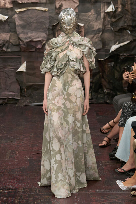 Maison Margiela Couture Fall 2025 / Maison Margiela Couture коллекция осень 2025