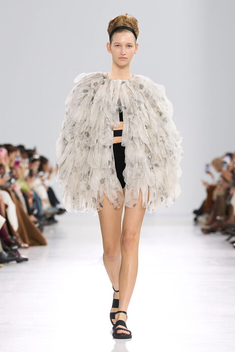 Max Mara коллекция весна-лето 2026 / Max Mara Spring-Summer 2026