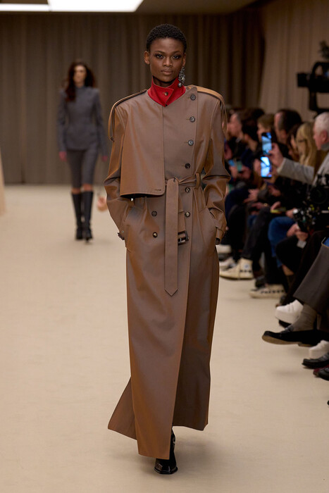 Alexander McQueen коллекция осень-зима 2026