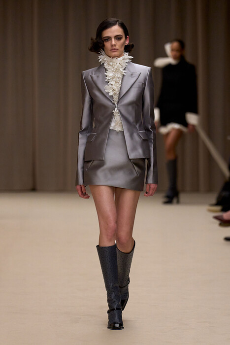 Alexander McQueen коллекция осень-зима 2026