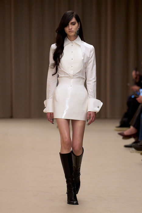 Alexander McQueen коллекция осень-зима 2026