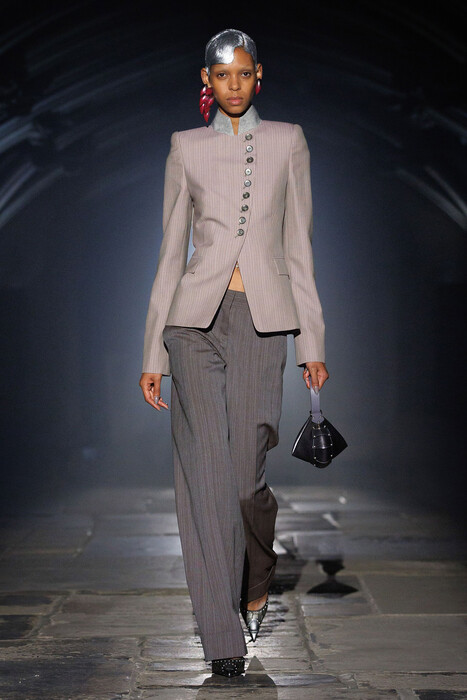 McQueen коллекция весна-лето 2027 / McQueen spring-summer 2027