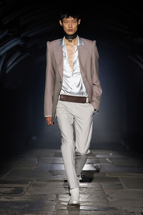 McQueen коллекция весна-лето 2027 / McQueen spring-summer 2027