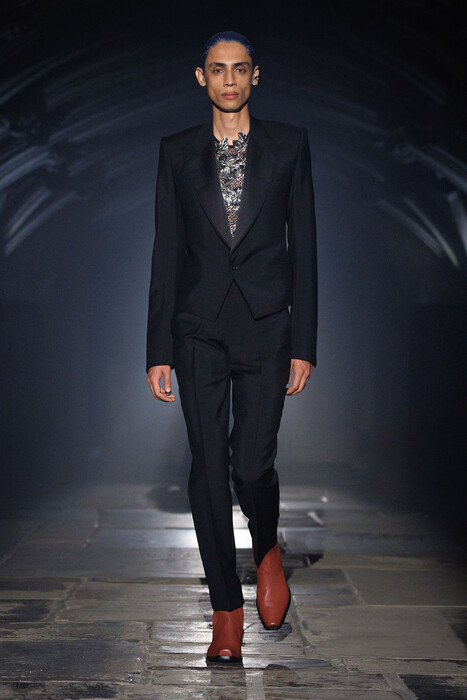 McQueen коллекция весна-лето 2027 / McQueen spring-summer 2027
