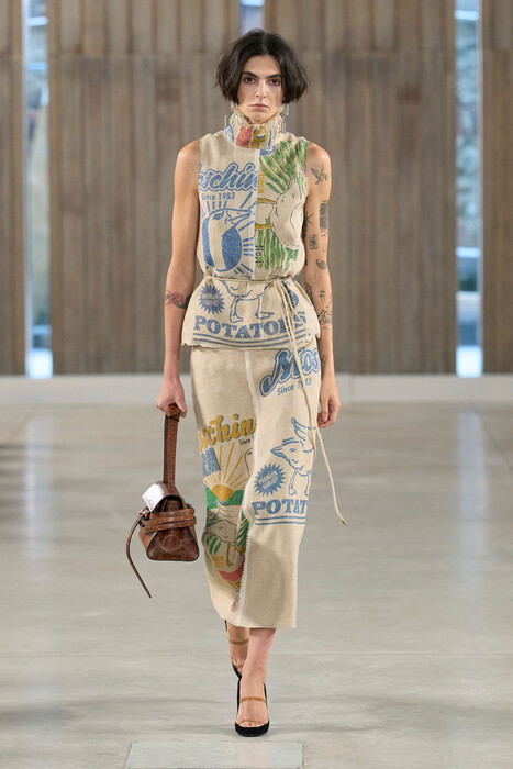 Moschino коллекция весна-лето 2026 / Moschino Spring-Summer 2026